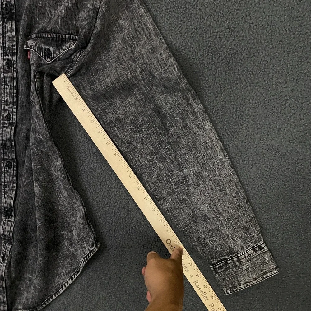 Levis Denim Shirt Mens Medium Gray Stonewash Utility Workwear Overshirt Western